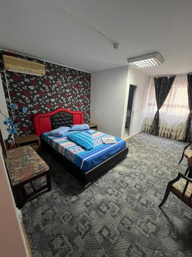 מלון פיטסטי Casa Alex מראה חיצוני תמונה